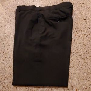 Roundtree and York Flat Front Dress Slacks